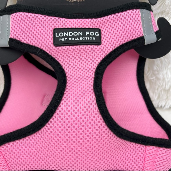 London Fog Pet Collection Pink Dog Harness Size Large - Picture 3 of 6